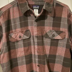 Patagonia Men's Casual Plaid Shirt - Red and Brown